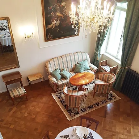 Charles Apartamento Praga
